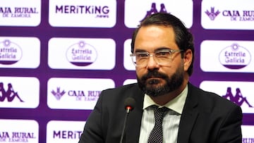 Valladolid. 18/7/2025. El Real Valladolid presenta dos nuevos fichajes. Al central Pablo Tomeo y al lateral Álvaro Pérez “Trilli”, junto a Victor Orta, director deportivo Del Real Valladolid. Photogenic/Miguel Ángel Santos