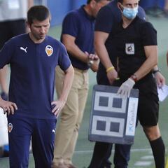 El Valencia despide a Celades