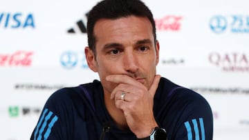 DOHA, QATAR - NOVEMBER 21: Lionel Scaloni, Head Coach of Argentina, reacts during the Argentina match day -1 Press Conference at Main Media Center on November 21, 2022 in Doha, Qatar. (Photo by Mohamed Farag/Getty Images)