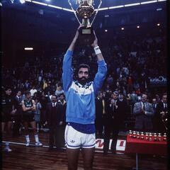 ¿Qué diez jugadores han tenido más recorrido en el Madrid?