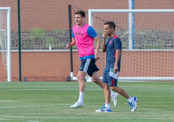 Julián Chicco, junto a Borja Jiménez, en un entrenamiento del Leganés.