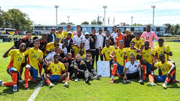 César Torres, DT de Colombia Sub-20, palpita el debut en el Mundial.