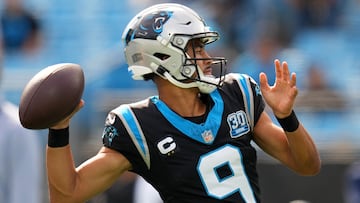 CHARLOTTE, NORTH CAROLINA - NOVEMBER 03: Bryce Young #9 of the Carolina Panthers warms up prior to the game against the New Orleans Saints at Bank of America Stadium on November 03, 2024 in Charlotte, North Carolina. Grant Halverson/Getty Images/AFP (Photo by GRANT HALVERSON / GETTY IMAGES NORTH AMERICA / Getty Images via AFP)
