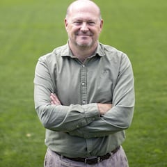 Pepe Mel: "El Real Madrid te enseña a ganar; el Barcelona, a jugar"