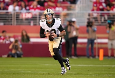 Is Derek Carr playing in the Saints preseason finale vs. the Tennessee Titans?