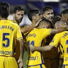 El Alcorcón despide la temporada con victoria