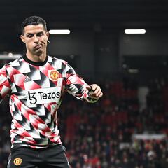 What did Cristiano Ronaldo say on Instagram about Old Trafford walkout?