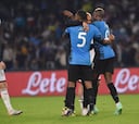 Kvara y Osimhen mantienen al Nápoles en la cima