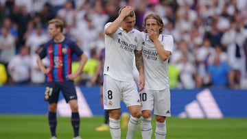 Modric y Kroos, durante un Real Madrid-Barcelona.