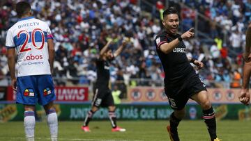 Colo Colo vence a Católica y se mete en la pelea por el título