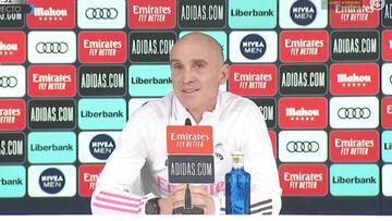 Bettoni da la rueda de prensa en lugar de Zidane por el Covid