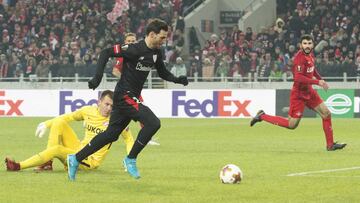 Aduriz, en uno de los dos goles que marcó al Spartak el jueves en la Europa League.