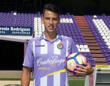 El central partió de gran forma la temporada en Valladolid, en donde incluso anotó goles. Pero, tras su nominación a la Selección, tanto él como su equipo bajó el nivel lo que le significó perder la titularidad.