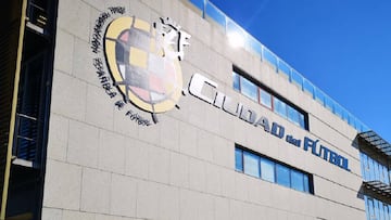 La RFEF anunciar&aacute; el lunes qui&eacute;n sustituye al Reus.