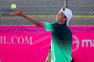 Taro Daniel en acción durante el Abierto de Los Cabos. 