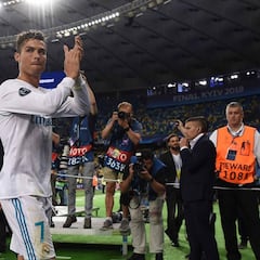 Cristiano Ronaldo: Club, squad baffled by timing of comments