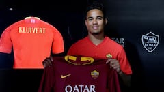 Roma complete €17.25m Kluivert deal