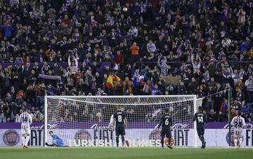 Penalti fallado por Rub¨¦n Alcaraz.