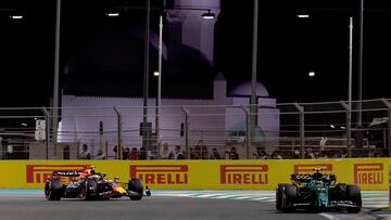 Jeddah (Saudi Arabia), 19/03/2023.- Mexican driver Sergio Perez (L) of Red Bull Racing and Spanish driver Fernando Alonso (R) of Aston Martin in action during the Formula One Grand Prix of Saudi Arabia at the Jeddah Corniche Circuit, Saudi Arabia, 19 March 2023. (Fórmula Uno, Arabia Saudita) EFE/EPA/STR
