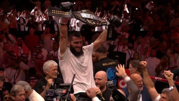 Artur Beterbiev - Dmitry Bivol summary online, round by round, stats and highlights