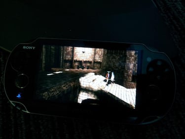 Shuhei Yoshida de SONY juega con ICO para PS Vita mediante el Remote Play de PS3