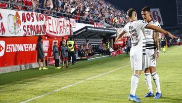 BUENOS AIRES, ARGENTINA - FEBRUARY 23: Rafael Borre of River Plate celebrates with teammate Matias Suarez (R) after scoring the first goal of his team during a match between Estudiantes and River Plate as part of Superliga 2019/20 at Estadio Jorge Luis Hirschi  on February 23, 2020 in La Plata, Argentina. (Photo by Marcos Brindicci/Getty Images)