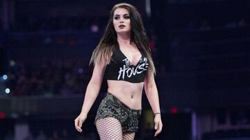 Luchadora profesional y actriz.