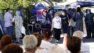 Curva y mapa de casos, contagios y muertes por región en Chile, hoy, 4 de febrero