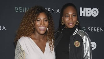 Venus y Serena Williams deslumbran en sus vacaciones, twerking de por medio