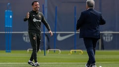 Xavi y Laporta, en el entrenamiento previo al Barça-PSG de la pasada semana.