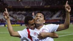 Bacca busca su quinto festejo en Europa.