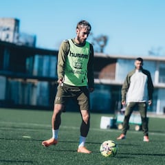 Mingueza: “Si me quedo, no ganaría lo mismo que en otro sitio”