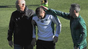 Joaquín enciende las alarmas al retirarse del entrenamiento