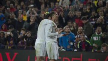 La Prensa: "El Madrid y Cristiano hacen llorar al Camp Nou"