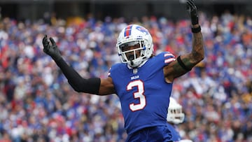 A Damar Hamlin, que sufrió un paro cardíaco contra Cincinnati Bengals, le retiraron el tubo de respiración y pudo hablar con compañeros de Buffalo Bills.