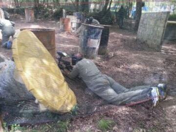 Hoy ha sido una jornada diferente para los jugadores del Celta ya que se han enfrentado en una divertida partida de paintball.