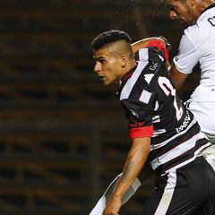 Joven defensa termina vínculo con la U y parte a Curicó Unido