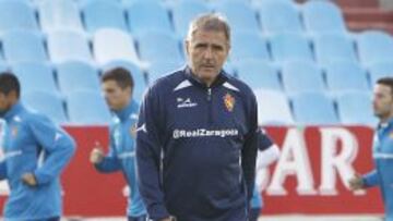 En la cuerda floja. Paco Herrera se la jugará el domingo.