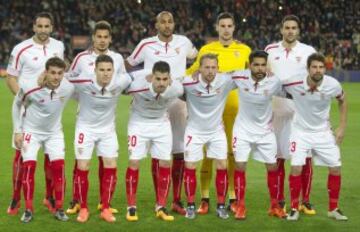 Partido Barcelona-Sevilla. Once del Sevilla. De pie: Rami, Kolodziejczak, N'Zonzi, Sergio Rico e Iborra. Agachados: Crist¨®foro, Gameiro, Vitolo, Krohn Dehli, Tremoulinas y Coke.