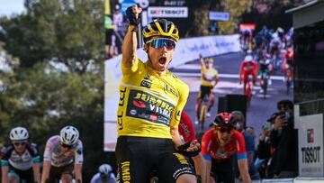 Primoz Roglic celebra una de sus victorias en la Par&iacute;s-Niza.