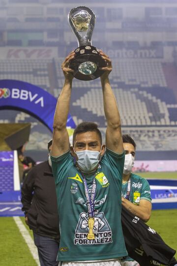 El mediocampista ecuatoriano llegó a León en diciembre de 2018 después de ser relegado a un papel secundario en la Máquina. En la Fiera ha potenciado sus habilidades y levantó el título de la Liga MX en el Guardianes 2020. Con León ha tenido un desempeño superlativo: lleva 78 partidos, 42 goles y 22 asistencias.
