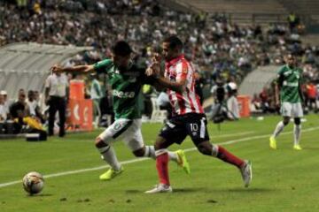 Deportivo Cali llegó al tercer lugar de la tabla de clasificación con 17 puntos. Junior quedó relegado en la decimotercera casilla con 10 unidades.