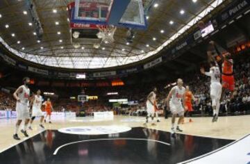 Romain Sato y Taylor.