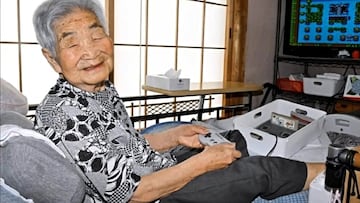 Tiene 100 años y se mantiene joven gracias a los videojuegos : “No puedo permitirme perder”