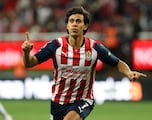 JJ Macías abre las puertas de Chivas al Chicharito