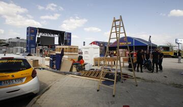 Ya están preparadas las Fan zones del Sevilla y Barça