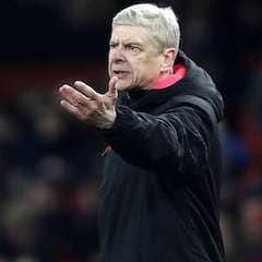 Wenger, al City: "Sus jugadores no necesitan protección extra..."