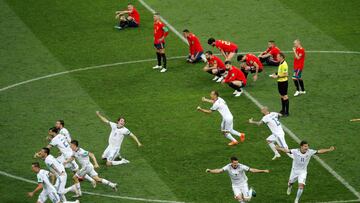 411. MOSCÚ (RUSIA), 01/07/2018.- Jugadores rusos celebran la victoria tras el partido España-Rusia, de octavos de final del Mundial de Fútbol de Rusia 2018, en el Estadio Luzhnikí, Rusia, hoy 1 de julio de 2018. EFE/Lavandeira