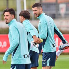 Lezama: Sancet, Prados y Unai Gómez vuelven al grupo