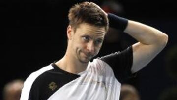 Soderling salva tres bolas de partido y es finalista